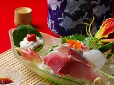 ◇本日の美味しいところ！　お刺身盛り合わせ!