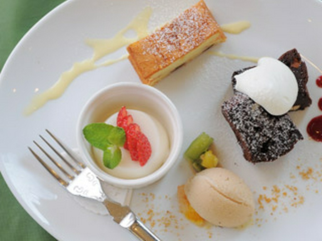 デザート盛り合わせ