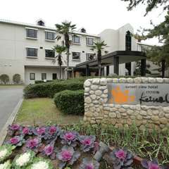 国立公園慶野松原の浜辺にたたずむ静かなロケーション 