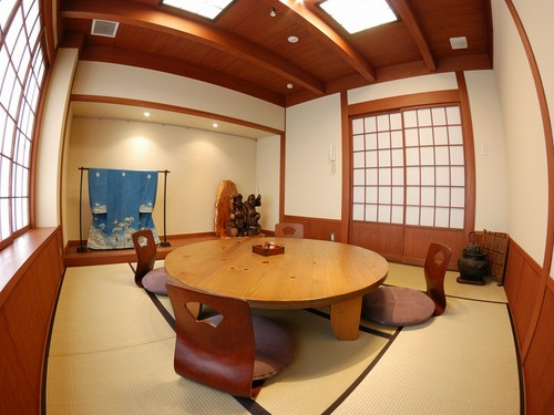 会社の接待にも使われています。