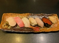 ほたて・大トロ・ボタンエビ
あわび・ホッキ貝・うに