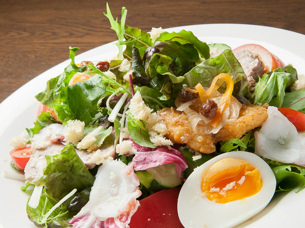 サラダカプリチョーザ～シェフの気まぐれサラダ～