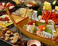 刺身・煮物・串焼・サラダ・揚物・カニ
エビチリ・食事（寿司）デザート