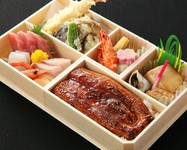 うな重、刺身、天ぷら、煮物、焼物