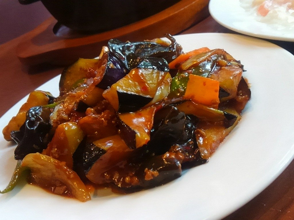 300円均一・500円均一の、お手頃本格中華！