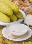 季節限定、盛夏の一ヶ月間だけ提供しています、とうもろこし一本でスープ一杯しか取れない濃厚な味です