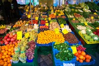 お気軽にお問い合わせ下さい。オムレツでも揚げ物でも、冬なら鍋物、釜飯とかも作っちゃいます。