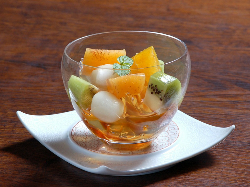 女性に人気の食後の甘味。あんみつやアイス各種