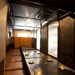 宴会向きの個室ございます