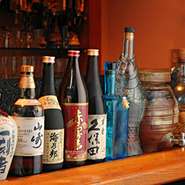 焼酎・生ビール・地酒等、常時約50種類ご用意しております。
