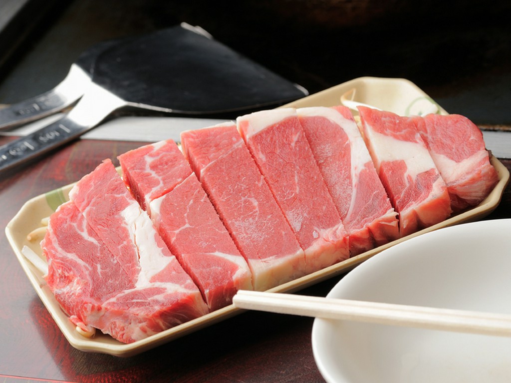 ボリューム満点!!　『牛ステーキバター』