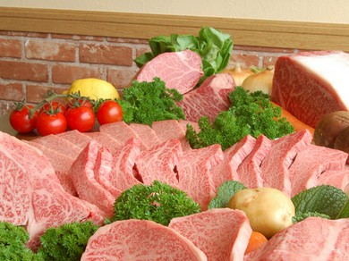 最上級の牛肉をリーズナブルな価格でご提供します！