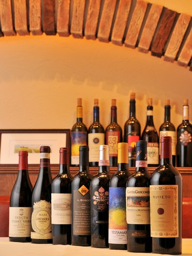 料理に合う、イタリアワインをセレクトする楽しみ