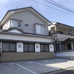 静かな店内、ゆったりとした個室、お話好きな女性にも安心なお店