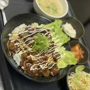 ※コラーゲンスープ※ミニサラダ ※キムチ※ポテトサラダ