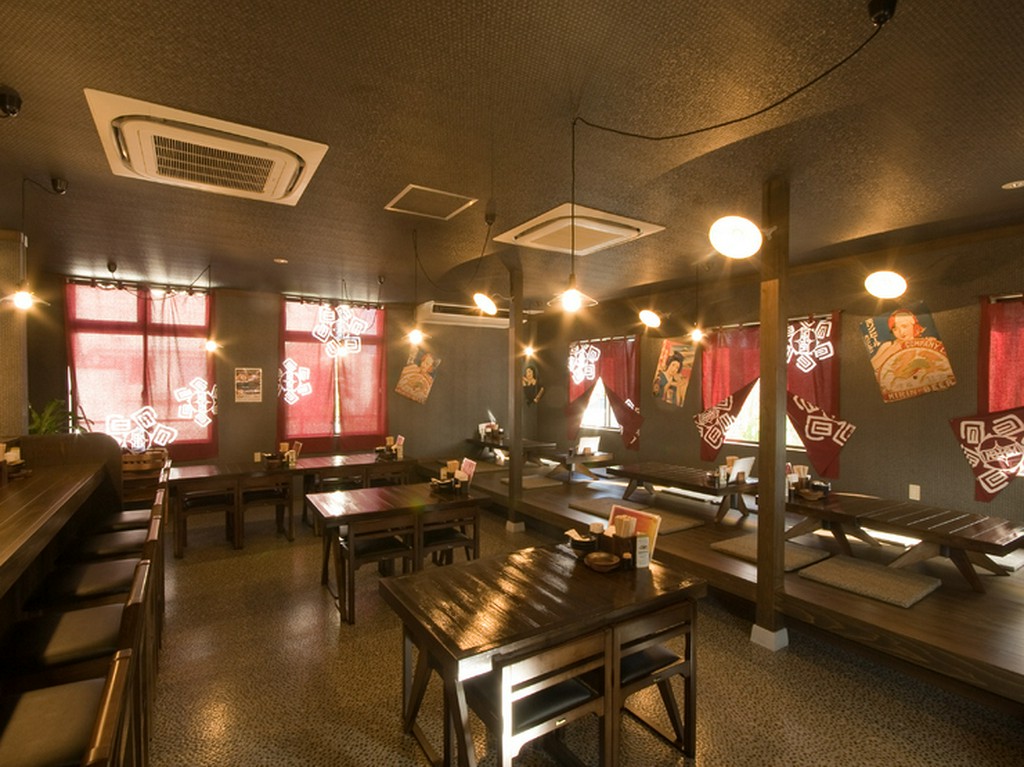 ゆっくりおいしい食事をお楽しみください。