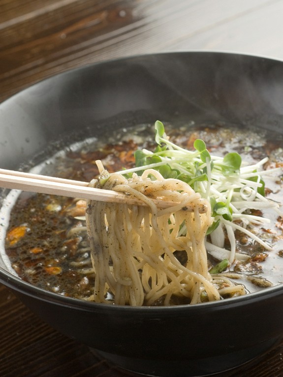 黒　坦々麺