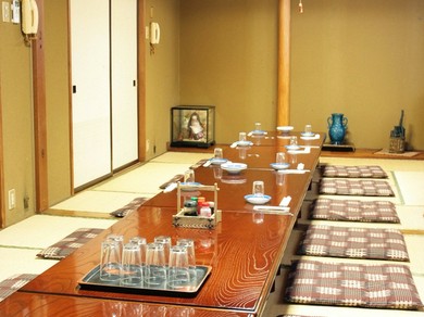 お座敷席完備！　各種ご宴会にご利用ください