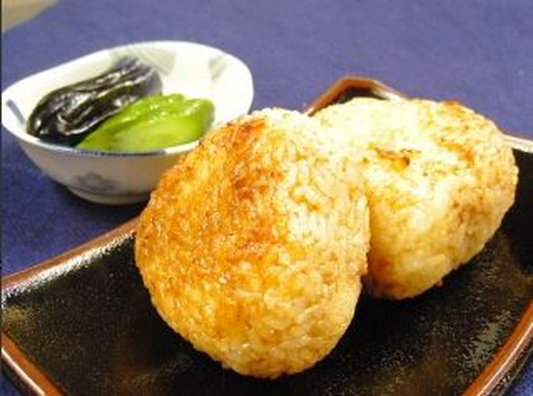 焼きおにぎり（2ヶ）