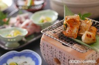 会席料理11品　又は　鍋料理（120分飲み放題付）*詳細はコースページをご覧下さいませ