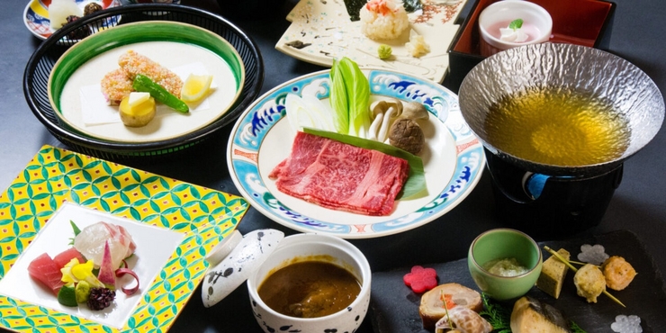 Delicious small portions [A delicious Kaiseki meal that changes monthly, featuring seasonal ingredients]