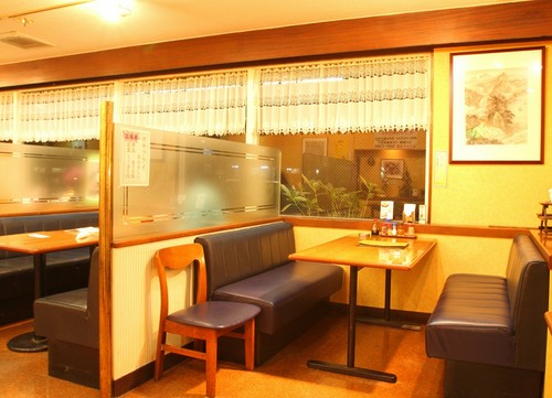 ファミリーに人気のボックス席