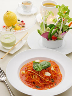 Regalo (gift) Value set for 2 people 4,480 yen (excluding tax)