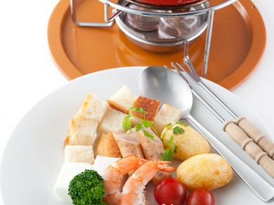 ワインとの相性も抜群『チーズフォンデュ』