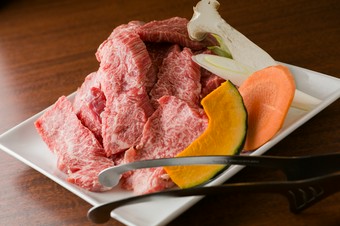 本日の肉の山（300g）