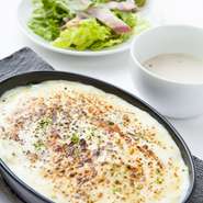 一日限定５食のチーズドリア。
プリプリの香ばしい海老がたまりません！！