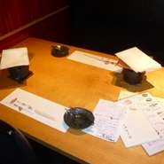 ゆったり広めのテーブル席①