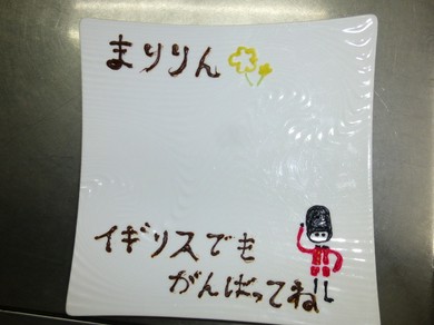 記念の方へデザートプレートでおもてなし！お写真のサービスも☆