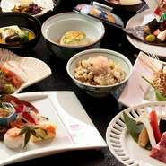 極上の食材を使用した至福のコース。
大切な方との会食に是非。2日前までのご予約をお願いしております。

