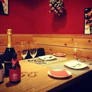 毎年人気のX'mas限定ディナー
旬食材を贅沢に使いシェフが腕によりをかけた
お一人様13200円のスペシャルコース★
年に１度の特別な日をお楽しみください♪