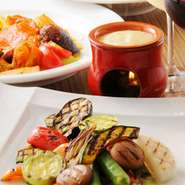 旬のおすすめ前菜数品・お肉料理・パスタなどボリューム満点コース！！
飲み放題のメニューも豊富で人気の自家製サングリアやカクテルが楽しめます。
会社の仲間や友達同士と気軽に本格イタリアン！