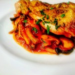 ・サラダ・自家製フォカッチャorライス・本日のお肉料理・食後のドリンク付き