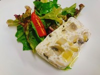 ・本日の一皿・前菜・自家製フォカッチャ・メイン料理・パスタ・ドルチェ・ドリンク付き 