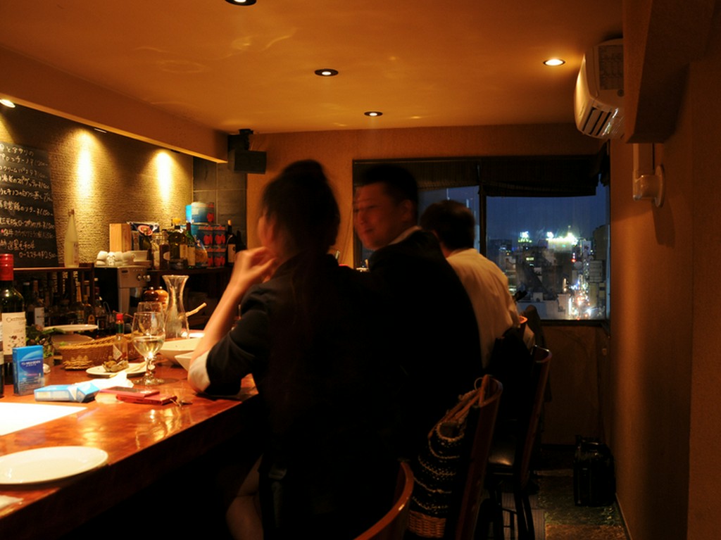 心斎橋にある大人の隠れ家【イタリアンダイニング　ペスカ】