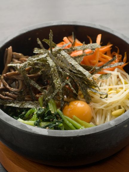 石焼ビビンバ 800円