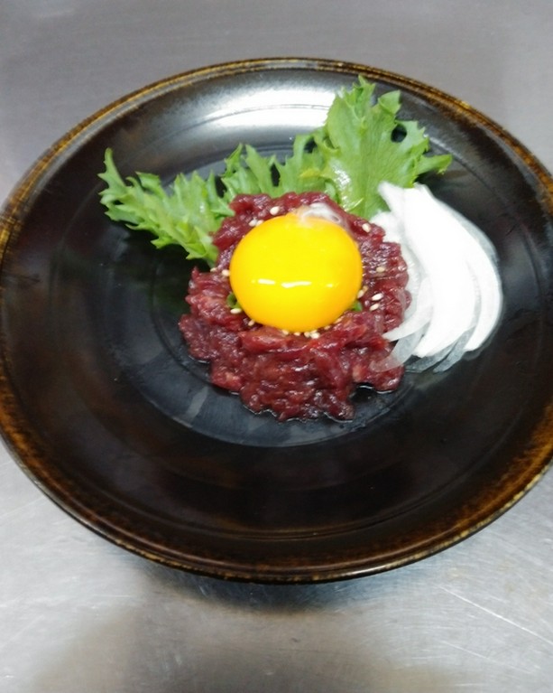 桜ユッケ