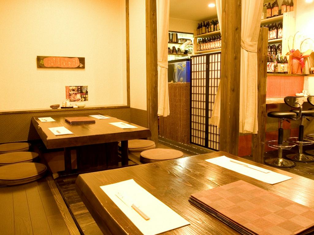 1Fの掘りごたつです。（6名席）