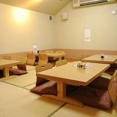 2階、小上がり（座敷席）です。　