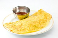 野菜が入ったオムレツ
