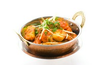 いろいろな野菜をリッチなソースで煮込んだカレー