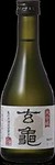 純米酒／辛口900ml
由布岳の麓にある酒造「はかり屋」で、限定販売されているオリジナルの地酒。
