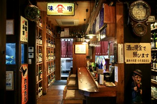 カウンター席でお気軽に…