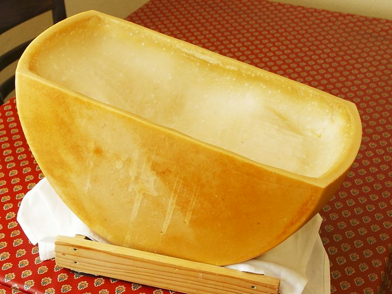 パルマ産高級チーズ、パルミジャーノ