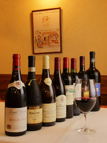 常時50種類以上のワイン