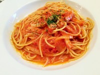 メインのパスタを選べる軽めのコース