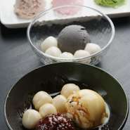 食べたらわかる美味しさ。お薦めは「さくら」味！　甘くて冷たくて、もんじゃの後にぴったりのデザートです。京開花：和菓子のようなアイスクリーム（1個盛）630円